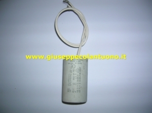 Condensatore 8 µF 450 Volt